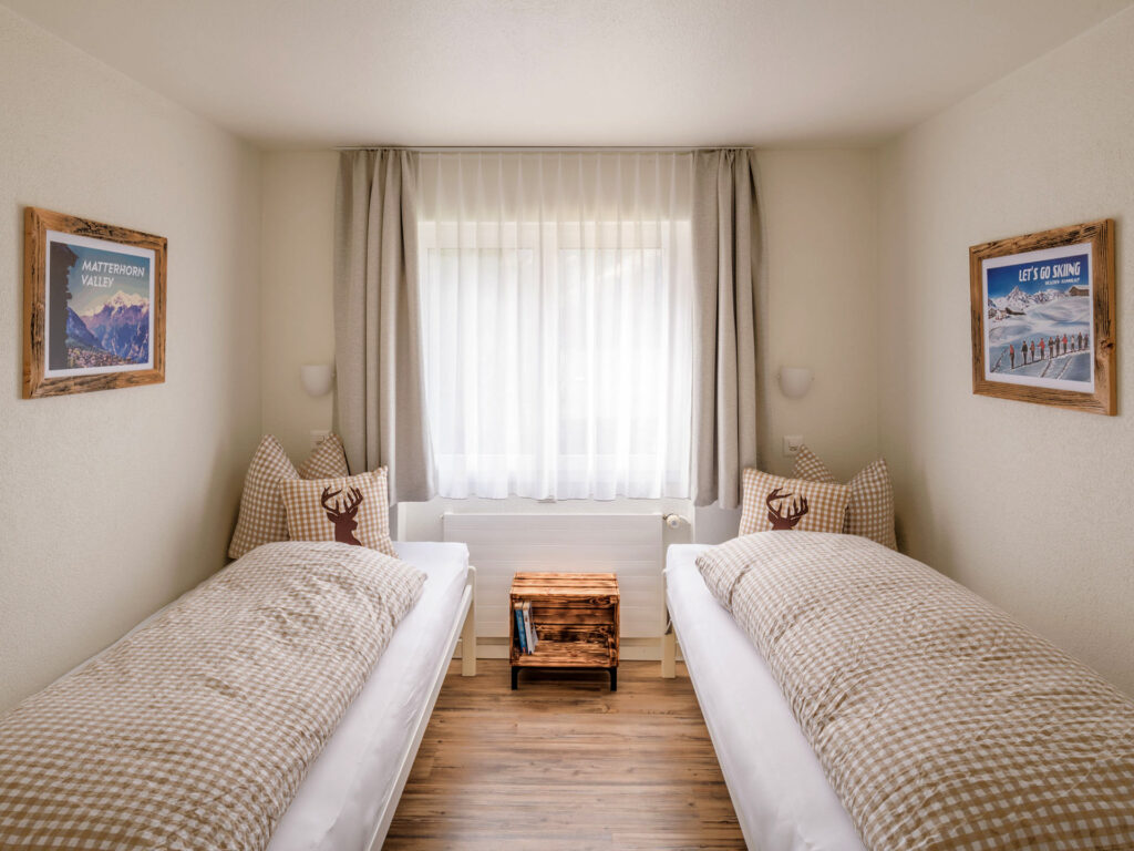 Dormitorio Apartamento de vacaciones Planta Baja Suroeste Grächen
